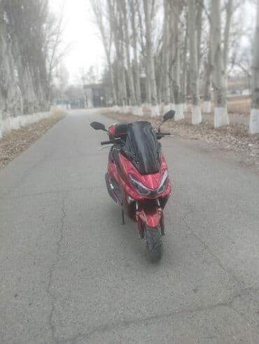 авто под выкуп без первоначального взноса бишкек: Макси-скутер 200 куб. см, Бензин — 1
