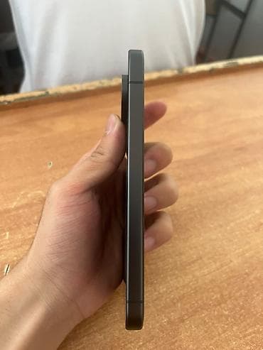 10 iphone: Google Pixel 10, Б/у, 128 ГБ, цвет - Черный, eSIM — 4