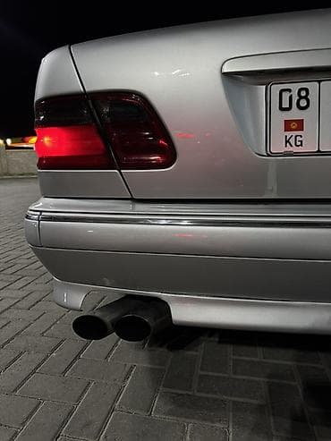 Транспорт: Mercedes-Benz E-Class: 2001 г., 4.3 л, Автомат, Бензин, Седан — 9