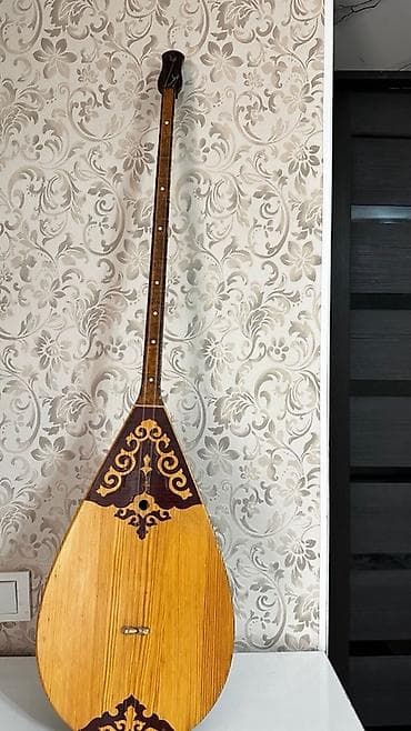 дарбука купить: Казахская домбра (двухструнная щипковая лютня) - Корпус каплевидной — 3