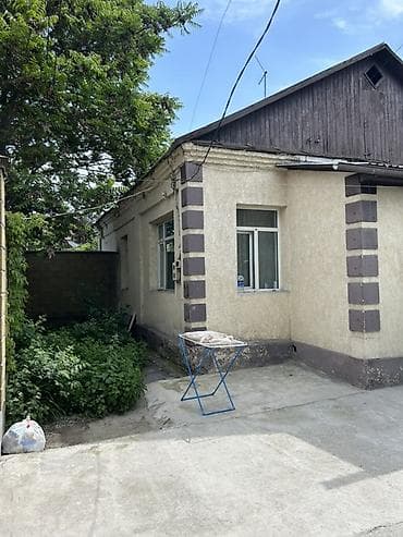 пол дома рабочий городок: Продаем одноэтажный полдома с просторным закрытым двором, район — 1