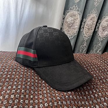 баш кийим: Кепка, Бейсболка, Калканчы: Ийилген — 1