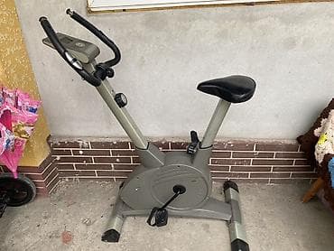 Тренажеры: Велотренажёр Torneo Vita - Компактный вертикальный велотренажёр для — 1