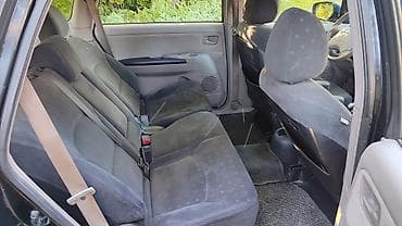 mitsubishi carisma 2003: Mitsubishi Grandis: 2004 г., 2.4 л, Механика, Бензин, Минивэн — 9