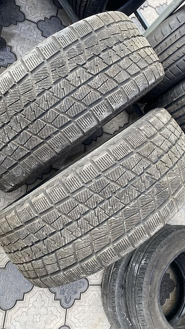 снего: Зимние шины 275/50 R21 - Тип: зимние (фрикционные, «липучка») - — 1