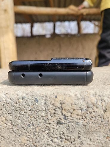 маленький холодильник: Samsung Galaxy S21 Ultra, Б/у, 128 ГБ, цвет - Черный, 1 SIM — 5