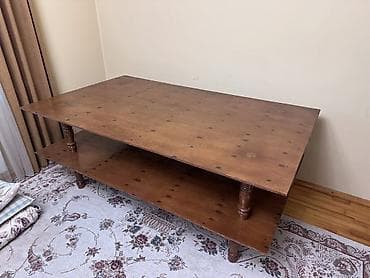 study table: Большой деревянный стол для зала Материал фанера, ножки — 1