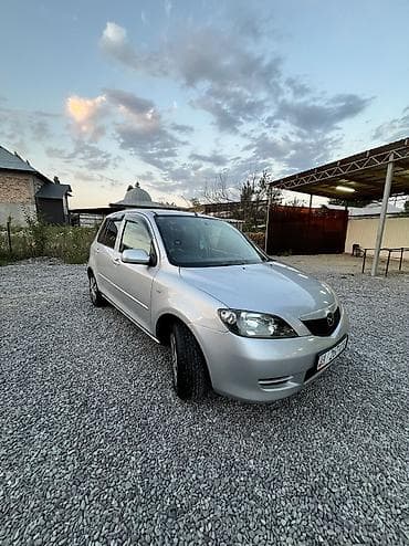Mazda Demio: 2003 г., Хэтчбэк — 3