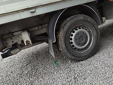 таета рав 4: Грузовик, Mercedes-Benz, Дубль, 3 т, Б/у — 6