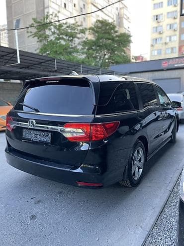 Honda Odyssey: 2019 г., 3.5 л, Автомат, Бензин, Минивэн — 5