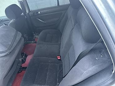 Продажа авто: Volkswagen Golf: 2000 г., 1.6 л, Бензин, Хэтчбэк — 4