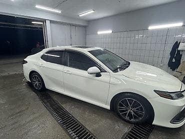 скупка стекло: Toyota Camry: 2018 г., 2.5 л, Автомат, Бензин, Седан — 3