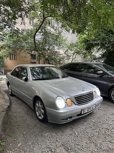 бак от мерса: Mercedes-Benz E-Class: 2001 г. — 1
