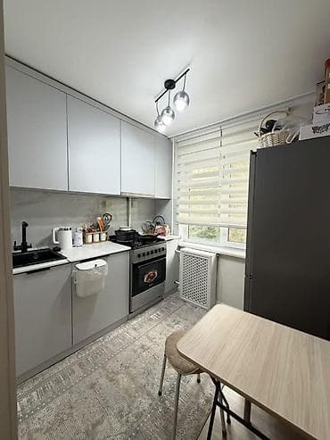 Квартиры: 2 комнаты, 43 м², 7 мкр 104 серия, 3 этаж, Косметический ремонт — 4
