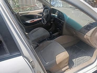 Daewoo Nubira: 2000 г., 1.6 л, Механика, Бензин, Седан — 5
