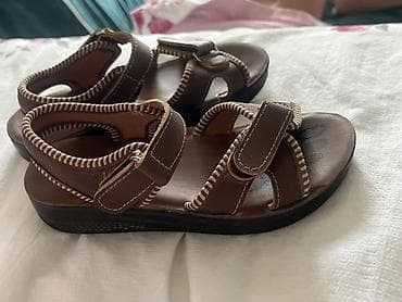 обувь 31: Детские сандалии Polarbear
- В идеальном состоянии 
- Размер: 32 — 2