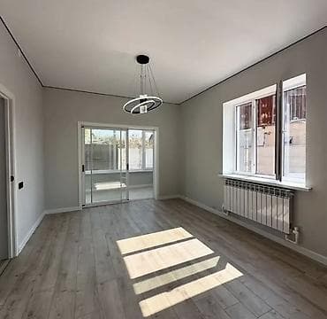 Үйлөр: 🏡 Срочно продаётся большой новый дом в ж/м Ала-Тоо-1 ✨ 200 м² | — 5