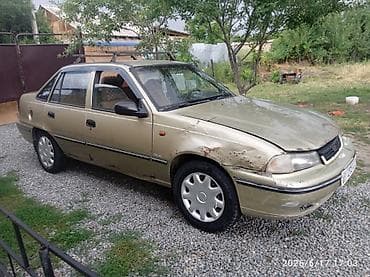 Daewoo Nexia: 2008 г., 1.5 л, Механика, Бензин, Седан