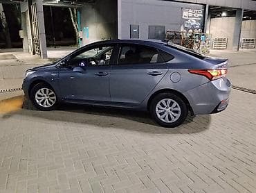 Hyundai Solaris: 2017 г., 1.4 л, Автомат, Бензин, Седан — 3