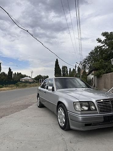 volkswagen e up: Mercedes-Benz W124: 1994 г., 3.2 л, Автомат, Бензин, Седан — 4