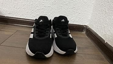 ош обув: Кроссовки для бега adidas Adistar (модель с фирменными тремя — 8