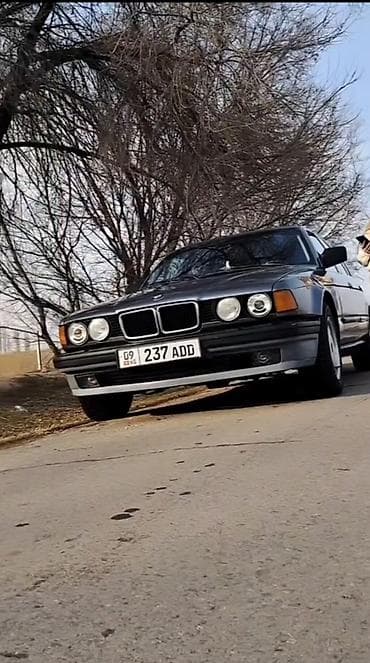 вмв авто: BMW 7 series: 1990 г., Ручные, Седан — 1