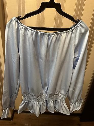 Продаю стильную кофту крестьянку,в нежно голубом цвете at lalafo.kg Продаю стильную кофту крестьянку,в нежно голубом цвете