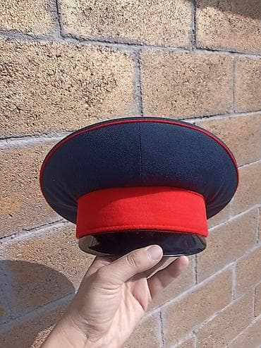 головные аксессуары: Головной убор — 1