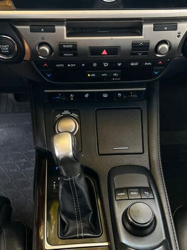 срочно продаю нужны деньги очень срочно: Lexus ES: 2016 г., 2.5 л, Автомат, Бензиновая, Седан — 8