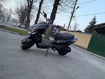 нужны ли права на мопед в кыргызстане: 150 куб. см, Бензин, Б/у — 3