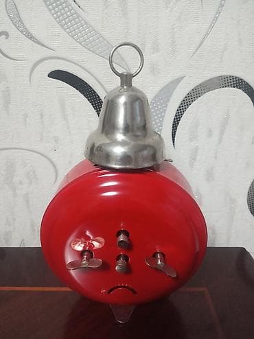 Велосипеды: Продам антикварные часы, СССР, рабочие. Цена 3000 сом каждый, без — 5