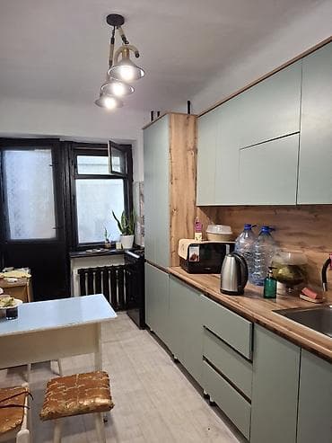 Недвижимость: 3 комнаты, 5 м², 2 этаж — 4
