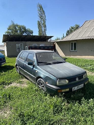 мерседес бенс а: Volkswagen Golf: 1995 г., 1.8 л, Механика, Бензин, Хэтчбэк — 1