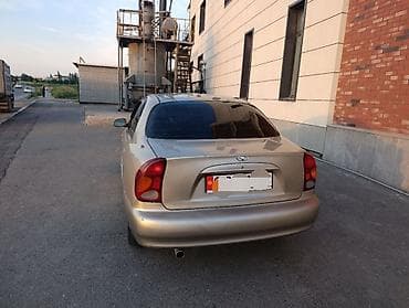 s class w220: Daewoo Lanos: 2001 г., 1.5 л, Механика, Бензин, Седан — 5