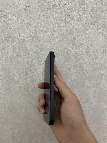 realme 13 plus: IPhone 13, 128 ГБ, Midnight, 77 % — 6