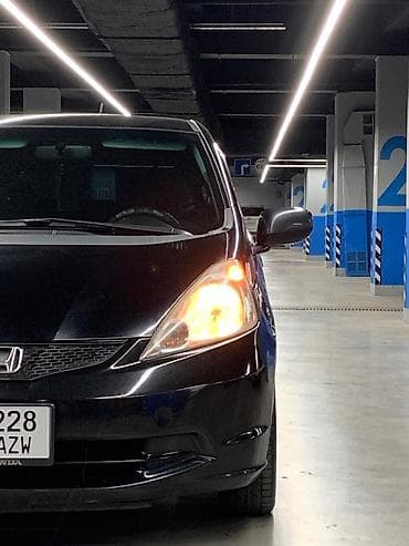 поменять ключи: Honda Fit: 2011 г., 1.5 л, Автомат, Бензин, Хэтчбэк — 5