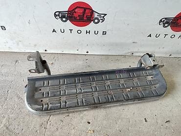 step 2: Подножка Mitsubishi Delica PD6W 6G72 3.0 2000 (б/у) — 1