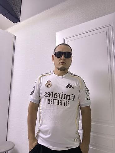 Футболкалар: Футбольная футболка Real Madrid 2024/25 с персонализацией «MBAPPÉ 10» — 1