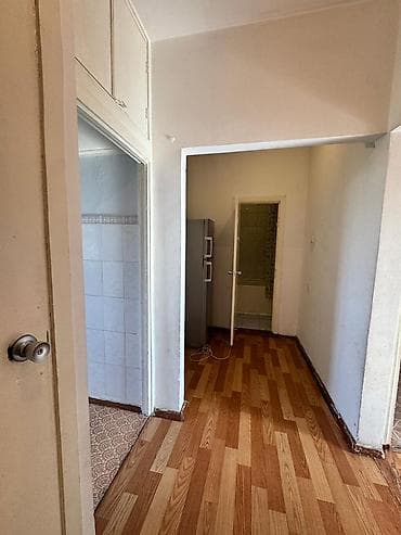Квартиры: 3 комнаты, 63 м², Газ Городок 105 серия, 5 этаж, Косметический ремонт — 6