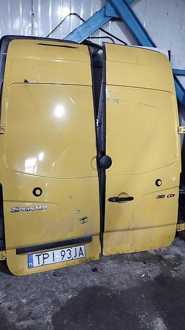 Дверь Комплект Mercedes-Benz