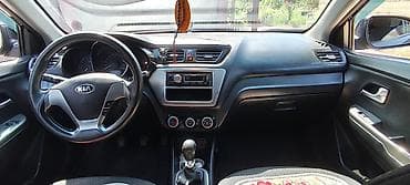 Kia Rio: 2016 г., Механика, Седан