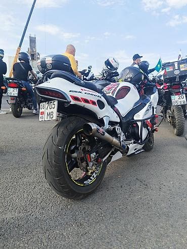 Мотоциклы: Мотоцикл Suzuki Hayabusa 1300 Год : 2007 Пробег : 14710 Полностью — 6