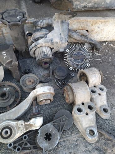 коленвал на фольксваген: Пасат Б5+ 2кубовый запчасти бензин. (фарсунки галовка блок коленвал — 3