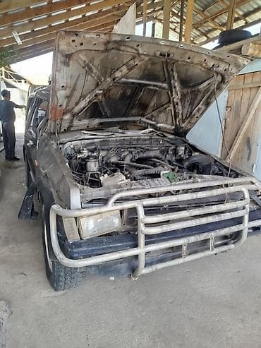 Nissan Terrano: 1992 г., 2.7 л, Дизель, Универсал — 4