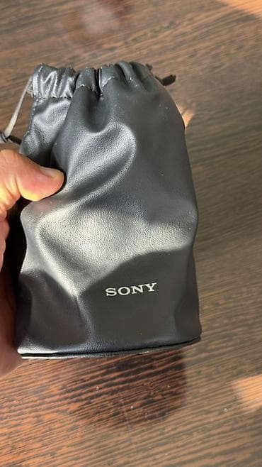 i3 12400f: Объектив Sony FE 28–70mm f/3.5–5.6 OSS - Крепление: Sony E — 4