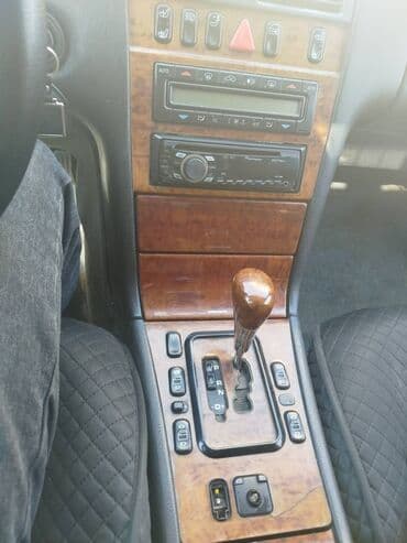 меняю дом на машину: Mercedes-Benz E-Class: 1999 г., 2.4 л, Автомат, Бензиновая, Седан — 6