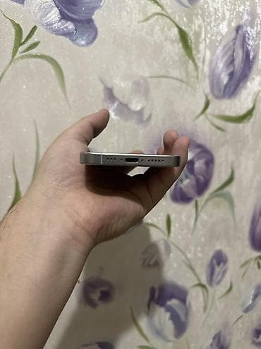 fold 4: IPhone 15 Pro, Б/у, 128 ГБ, Белый, 86 % — 5
