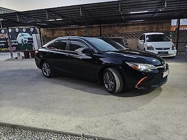 Toyota Camry: 2017 г., 2.5 л, Бензин, Седан at lalafo.kg Toyota Camry: 2017 г., 2.5 л, Бензин, Седан