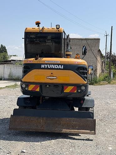 мазда 3 матор: Экскаватор, Hyundai, 2022 г., Колесный — 3