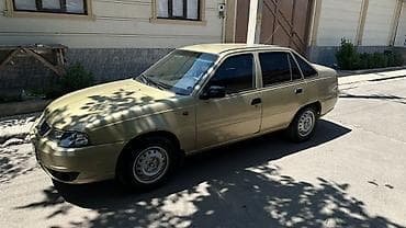 r19 24545: Daewoo Nexia: 2010 г., 1.6 л, Бензин, Седан — 5